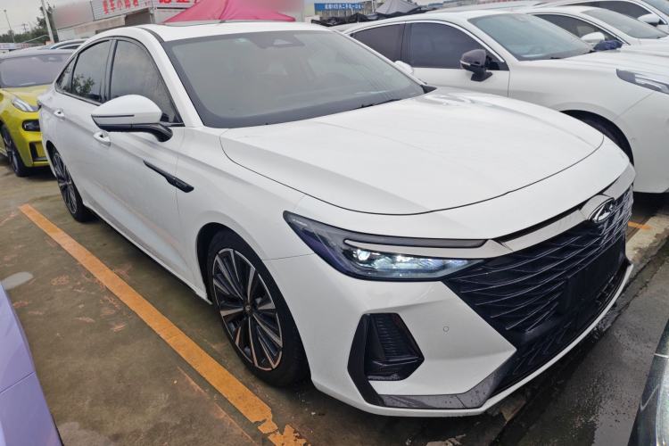 Used Chery Arrizo 8 2025 2.0T Automatic Yu+ Exterior 1