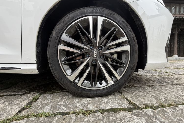 Used Chery Arrizo 8 2025 2.0T DCT Sport Exterior 7