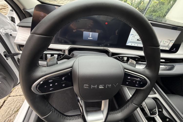 Used Chery Arrizo 8 2025 2.0T DCT Sport Interior 8