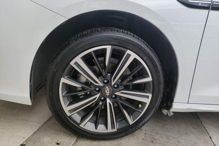 Used Chery Arrizo 8 2025 1.6T DCT Rui Left Front Wheel Hub