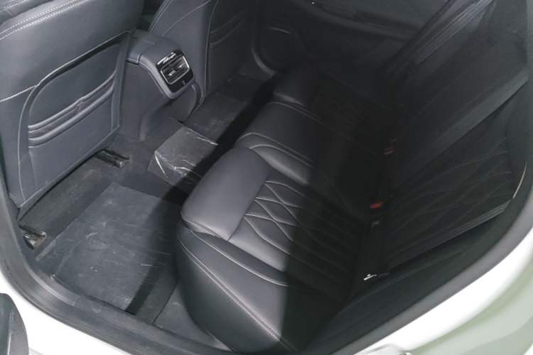 Used Chery Arrizo 8 2025 1.6T DCT Rui Left Rear Seat