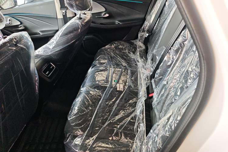 Used Chery Arrizo 8 2025 1.6T DCT Rui Left Rear Seat