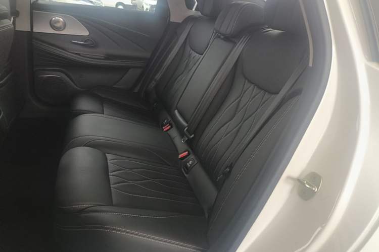 Used Chery Arrizo 8 2025 2.0T DCT Sport Left Rear Seat