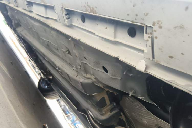 Used Chery Arrizo 8 2025 1.6T DCT Smart Left Side Sill