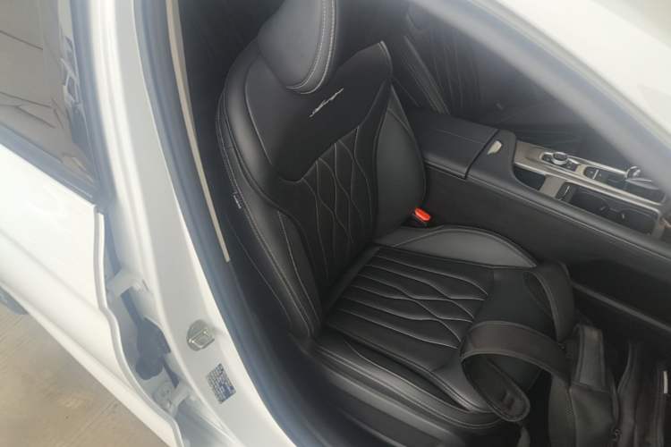 Used Chery Arrizo 8 2025 2.0T DCT Sport Right Front Seat