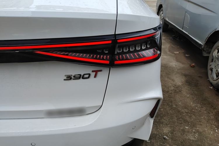 Used Chery Arrizo 8 2025 2.0T DCT Sport Right Rear Taillight