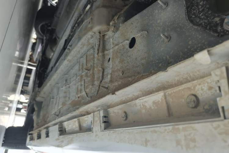 Used Chery Arrizo 8 2025 1.6T DCT Smart Right Side Sill