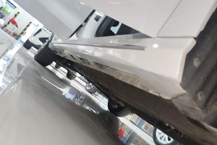 Used Chery Arrizo 8 2025 1.6T DCT Excellence Edition Right Side Sill