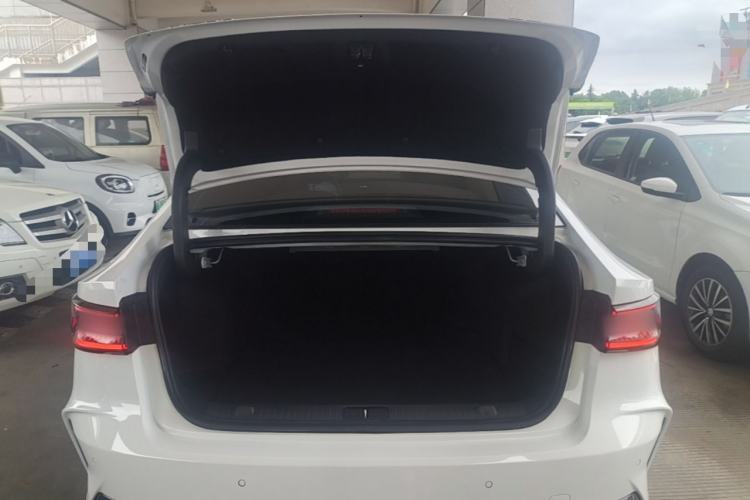 Used Chery Arrizo 8 2025 2.0T DCT Sport Trunk