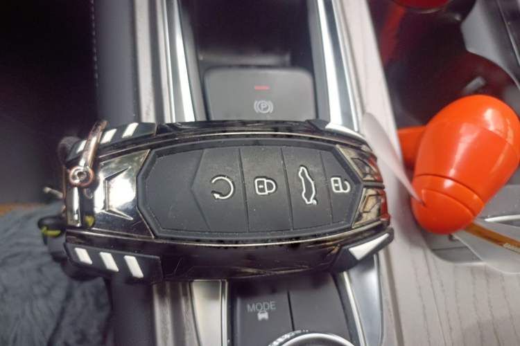 Used Chery Arrizo 8 2025 1.6T DCT Excellence Edition Vehicle Key
