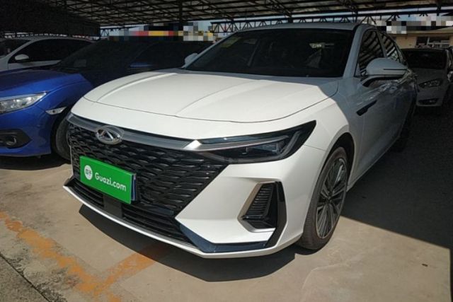 Chery Arrizo 8 2025 1.6T DCT Rui de segunda mano