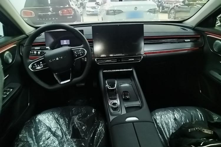 Used Chery Arrizo 8 PRO 2025 Pro 1.6T Luxury Model Center Console