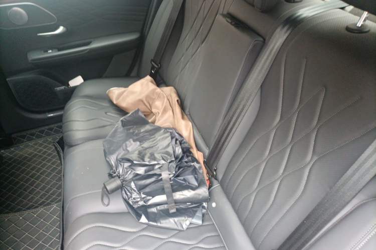 Used Chery Arrizo 8 PRO 2025 Pro 1.6T Comfort Version Left Rear Seat