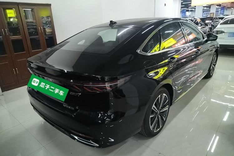 Used Chery Arrizo 8 PRO 2025 Pro 1.6T Luxury Model Rear Right 45 Deg