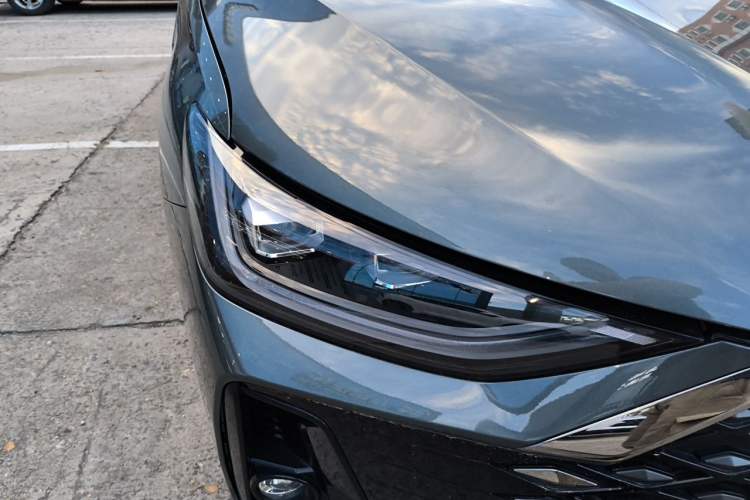 Used Chery Arrizo 8 PRO 2025 Pro 1.6T Luxury Model+ Right Front Headlight