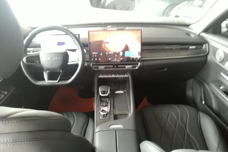Used Chery Arrizo 8 PRO 2025 Pro 1.6T Luxury Model+ Center Console