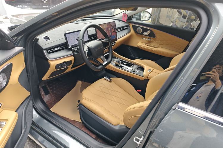 Used Chery Arrizo 8 PRO 2025 Pro 1.6T Comfort Version Driver Seat