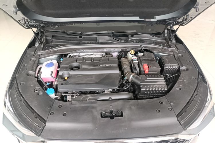 Used Chery Arrizo 8 PRO 2025 Pro 1.6T Luxury Model+ Engine Bay