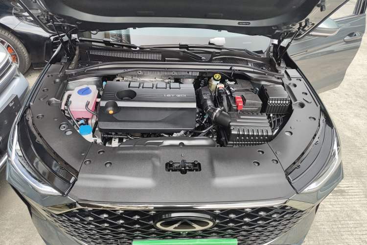 Used Chery Arrizo 8 PRO 2025 Pro 1.6T Comfort Version Engine Bay
