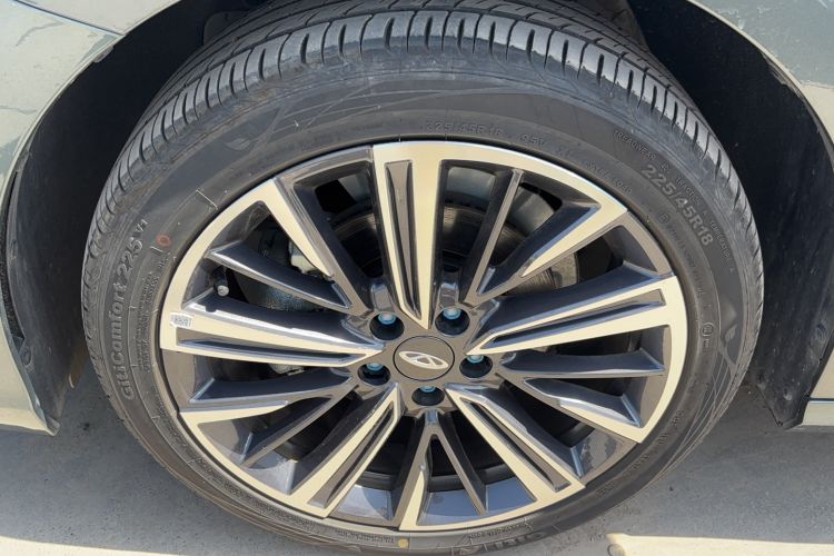 Used Chery Arrizo 8 PRO 2025 Pro 1.6T Luxury Model+ Exterior 4