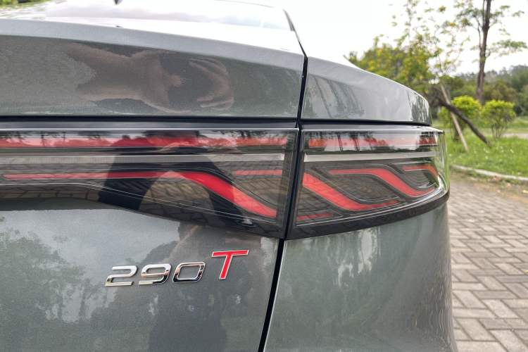 Used Chery Arrizo 8 PRO 2025 Pro 1.6T Comfort Version Exterior 8