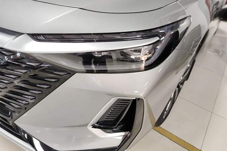 Used Chery Arrizo 8 PRO 2025 Pro 1.6T Luxury Model Left Front Headlight