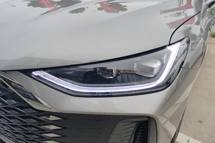 Used Chery Arrizo 8 PRO 2025 Pro 1.6T Comfort Version Left Front Headlight