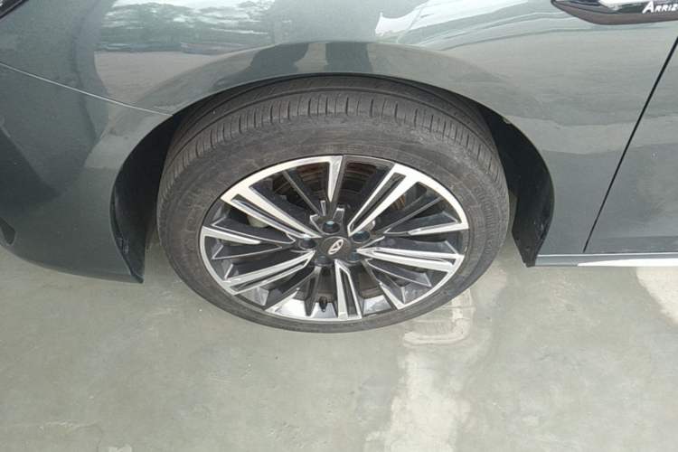 Used Chery Arrizo 8 PRO 2025 Pro 1.6T Luxury Model+ Left Front Wheel Hub