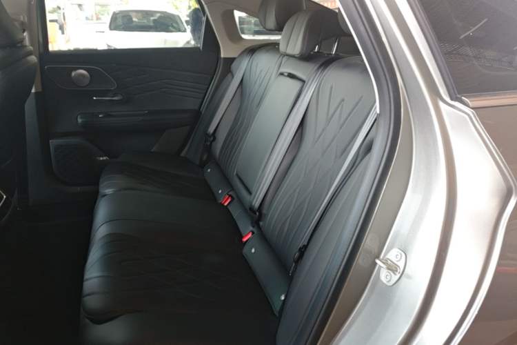Used Chery Arrizo 8 PRO 2025 Pro 1.6T Comfort Version Left Rear Seat