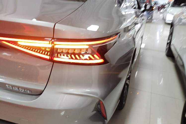 Used Chery Arrizo 8 PRO 2025 Pro 1.6T Luxury Model Right Rear Taillight