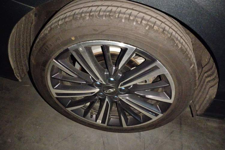 Used Chery Arrizo 8 PRO 2025 Pro 1.6T Luxury Model+ Right Rear Wheel Hub