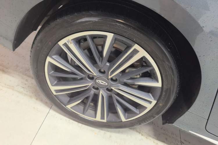 Used Chery Arrizo 8 PRO 2025 Pro 1.6T Luxury Model+ Right Rear Wheel Hub