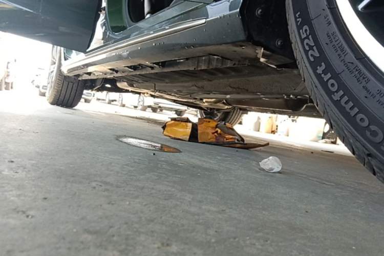 Used Chery Arrizo 8 PRO 2025 Pro 1.6T Luxury Model+ Right Side Sill