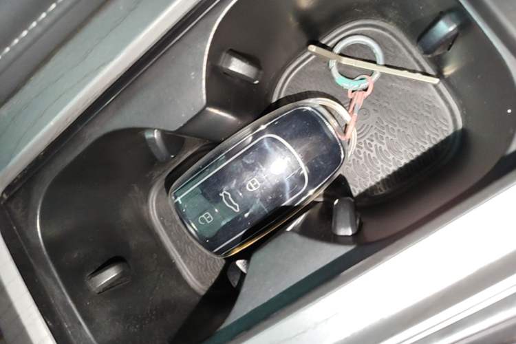 Used Chery Arrizo 8 PRO 2025 Pro 1.6T Luxury Model Vehicle Key