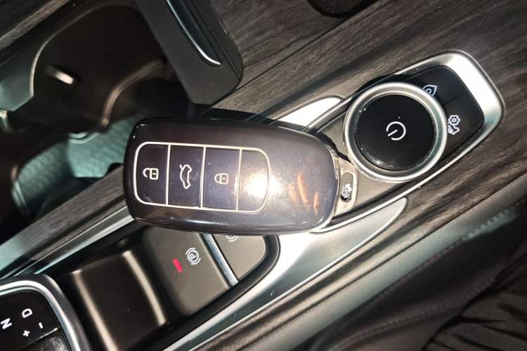 Used Chery Arrizo 8 PRO 2025 Model Pro 2.0T Luxury Version Vehicle Key