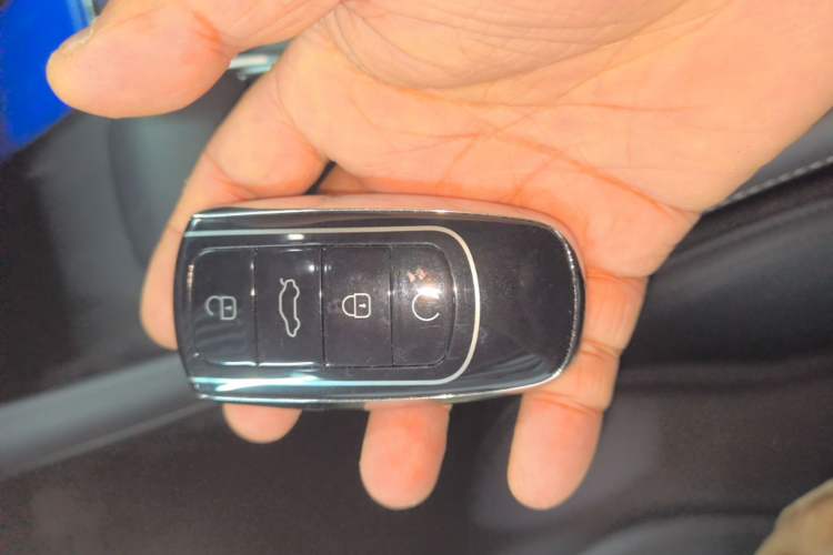 Used Chery Arrizo 8 PRO 2025 Pro 1.6T Luxury Model+ Vehicle Key