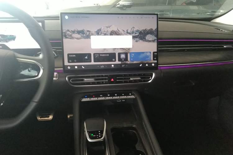 Used Chery Arrizo 8 PRO 2025 Model Pro 2.0T Prestige Version Audio And AC Panel