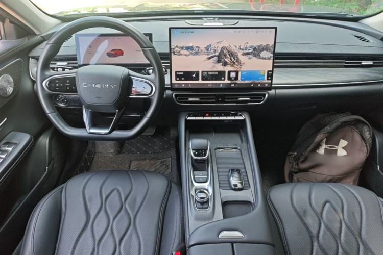 Used Chery Arrizo 8 PRO 2025 Pro 1.6T Luxury Model+ Center Console