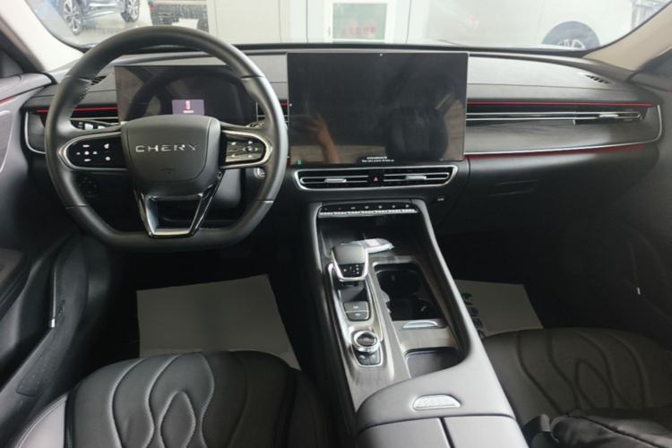 Used Chery Arrizo 8 PRO 2025 Pro 1.6T Luxury Model+ Center Console