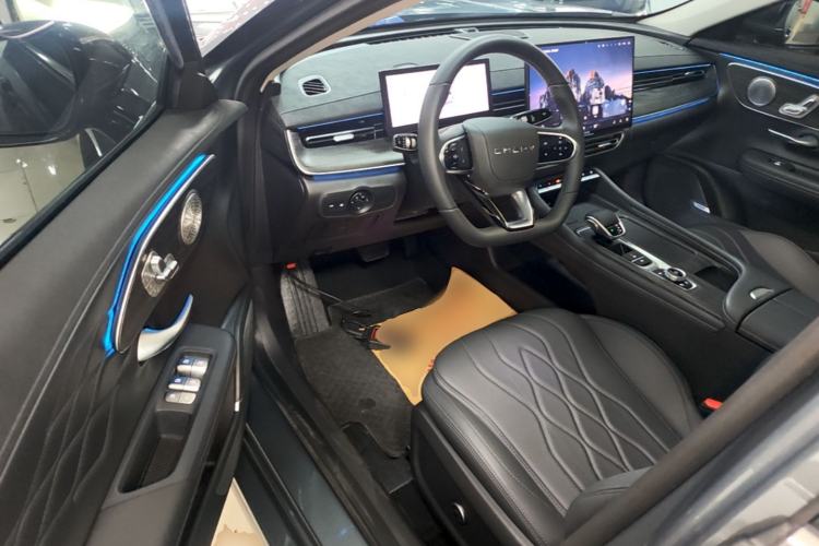 Used Chery Arrizo 8 PRO 2025 Pro 1.6T Luxury Model Driver Seat