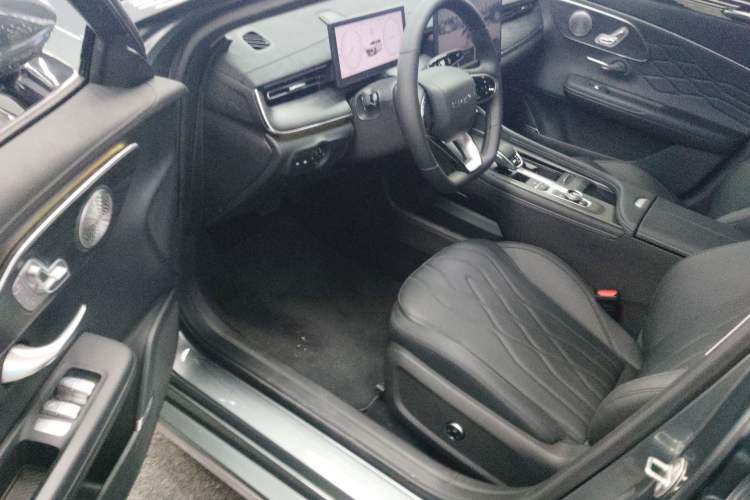 Used Chery Arrizo 8 PRO 2025 Pro 1.6T Luxury Model Driver Seat