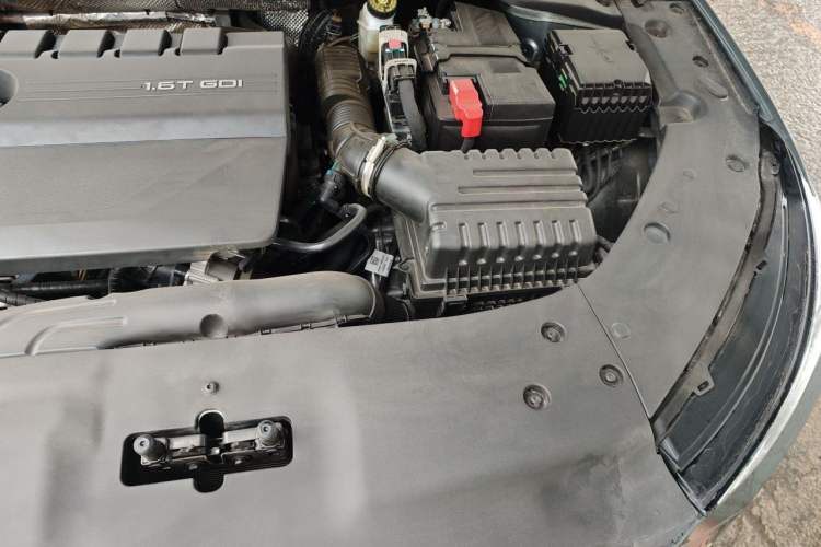 Used Chery Arrizo 8 PRO 2025 Pro 1.6T Comfort Version Engine Bay Left