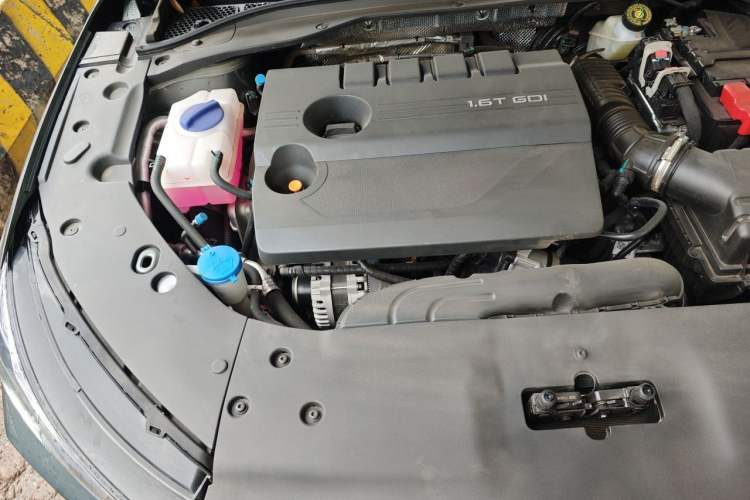 Used Chery Arrizo 8 PRO 2025 Pro 1.6T Comfort Version Engine Bay Right