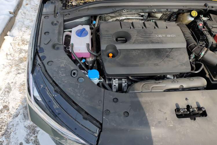 Used Chery Arrizo 8 PRO 2025 Pro 1.6T Standard Model Engine Bay Right