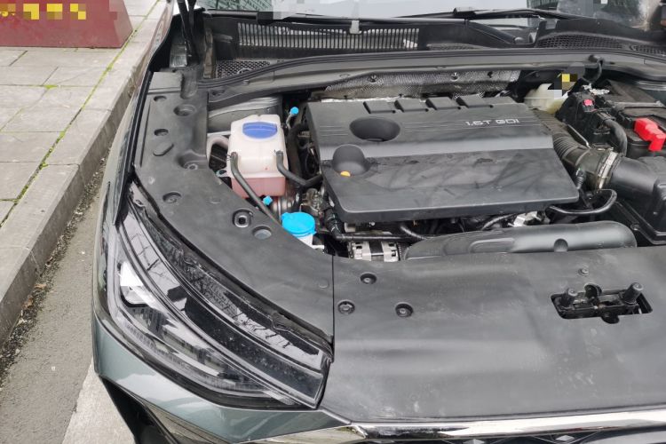 Used Chery Arrizo 8 PRO 2025 Pro 1.6T Luxury Model Engine Bay Right