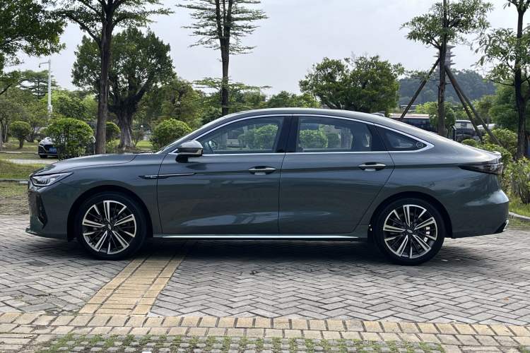 Used Chery Arrizo 8 PRO 2025 Pro 1.6T Luxury Model+ Exterior 6