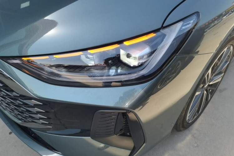 Used Chery Arrizo 8 PRO 2025 Pro 1.6T Standard Model Left Front Headlight