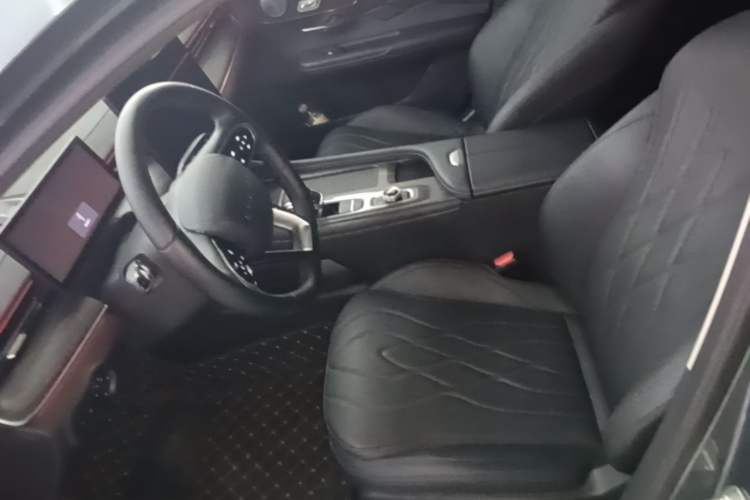 Used Chery Arrizo 8 PRO 2025 Pro 1.6T Luxury Model+ Left Front Seat