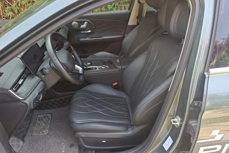 Used Chery Arrizo 8 PRO 2025 Pro 1.6T Luxury Model+ Left Front Seat