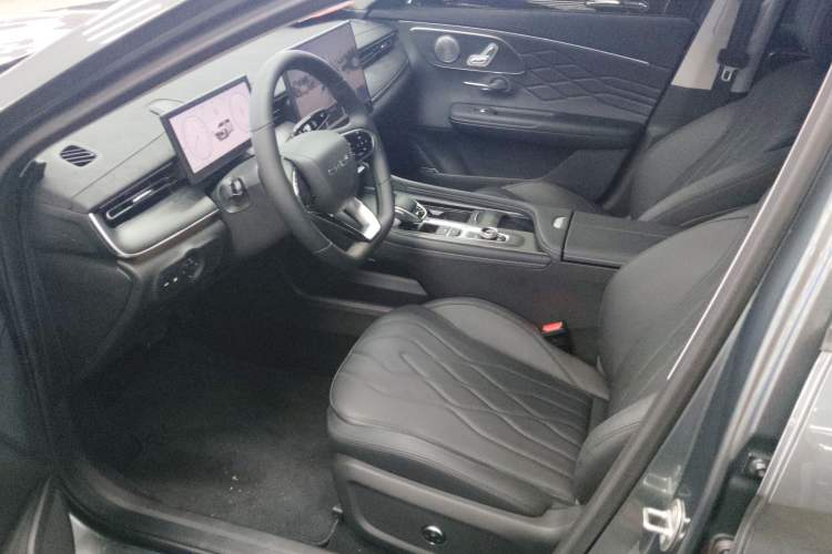 Used Chery Arrizo 8 PRO 2025 Pro 1.6T Luxury Model Left Front Seat